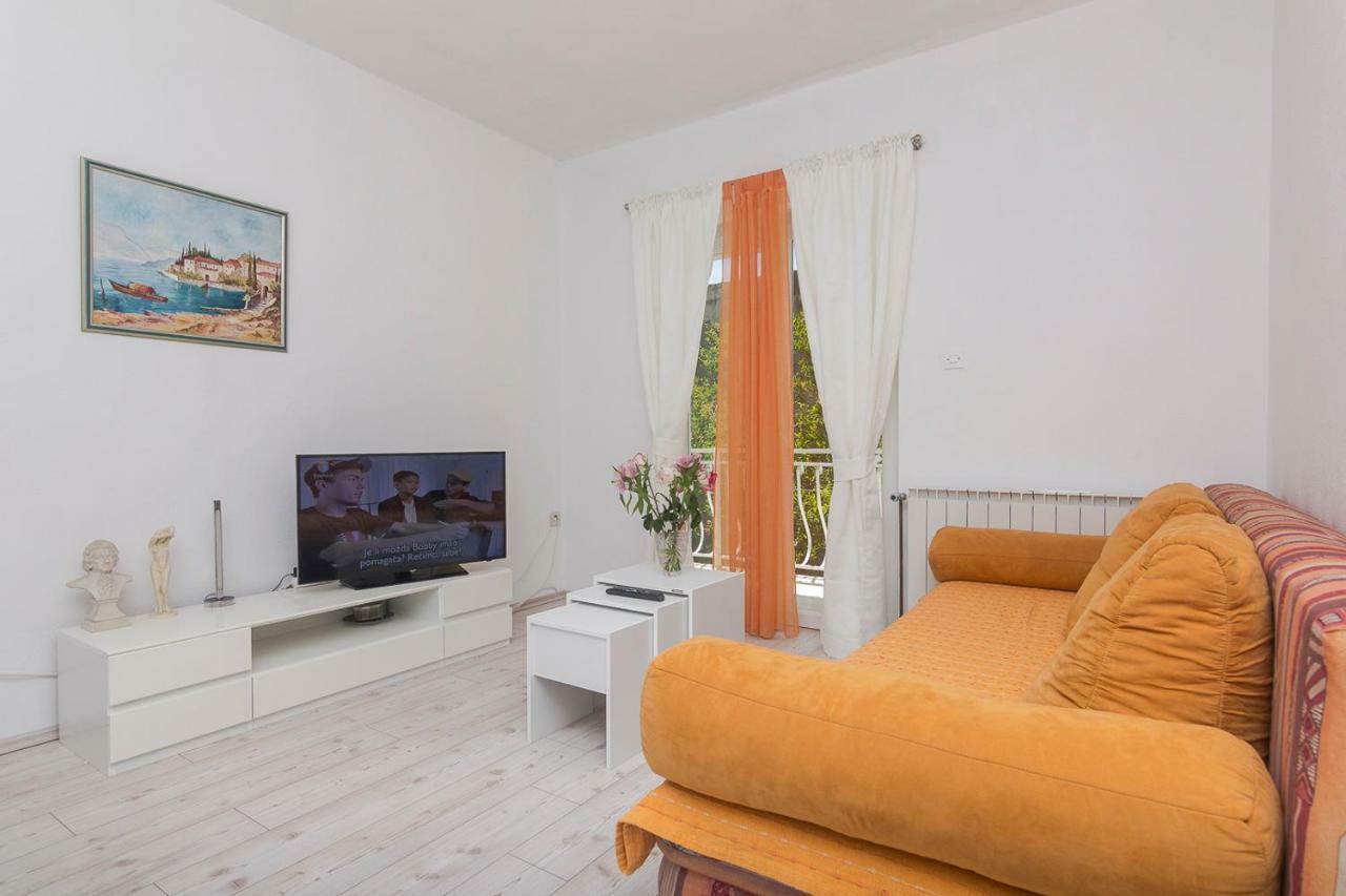 Apartments A&B Макарска Екстериор снимка