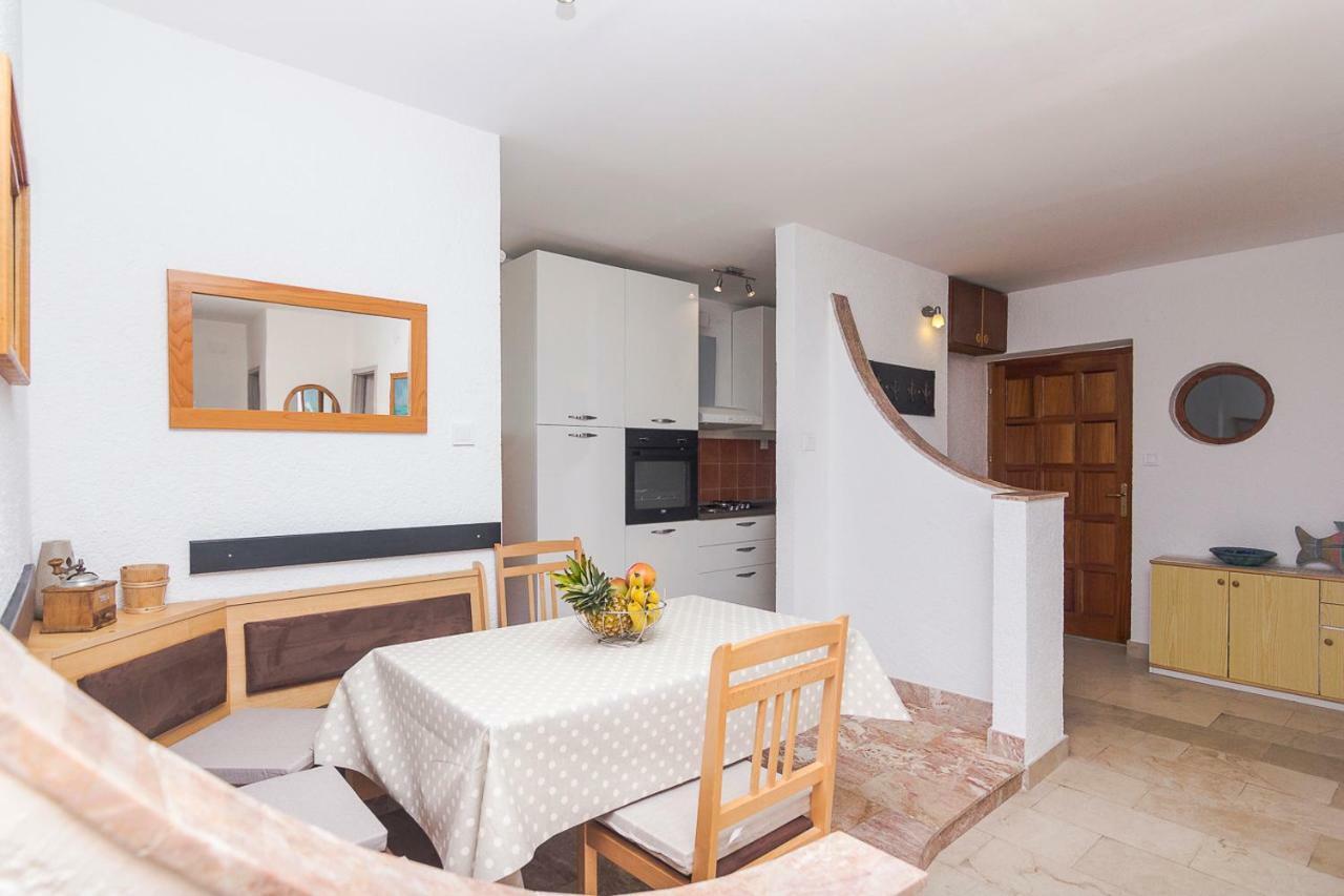 Apartments A&B Макарска Екстериор снимка